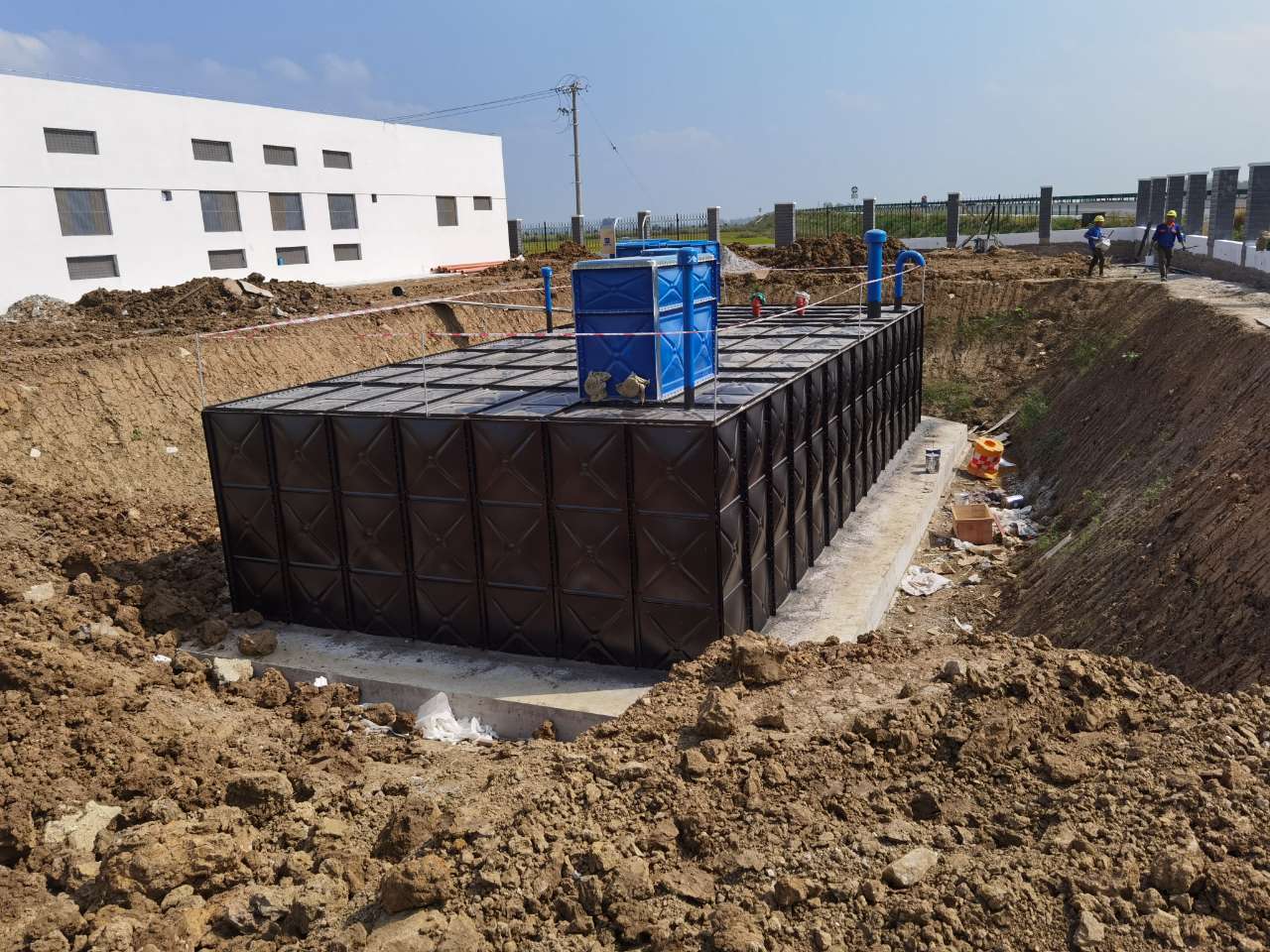 A cosa dovrebbe essere prestato attenzione dopo l'installazione del serbatoio dell'acqua assemblato BDF